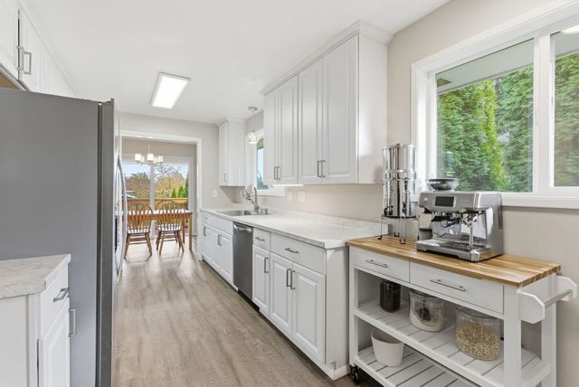 8328 N CAROLINA Way, Spokane, WA 99208