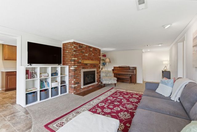 8328 N CAROLINA Way, Spokane, WA 99208