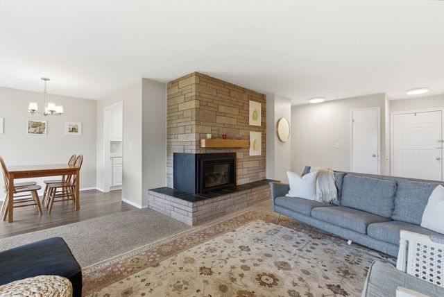 8328 N CAROLINA Way, Spokane, WA 99208