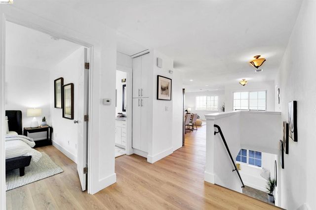 7907 Michigan Ave, Oakland, CA 94605