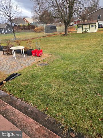 531 CUMBERLAND AVE, Chambersburg, PA 17201