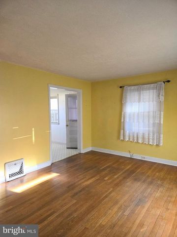 531 CUMBERLAND AVE, Chambersburg, PA 17201