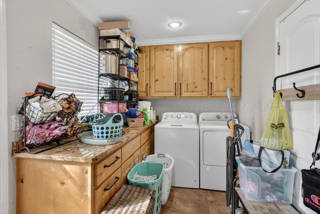 104 S Vine Street, Claude, TX 79019