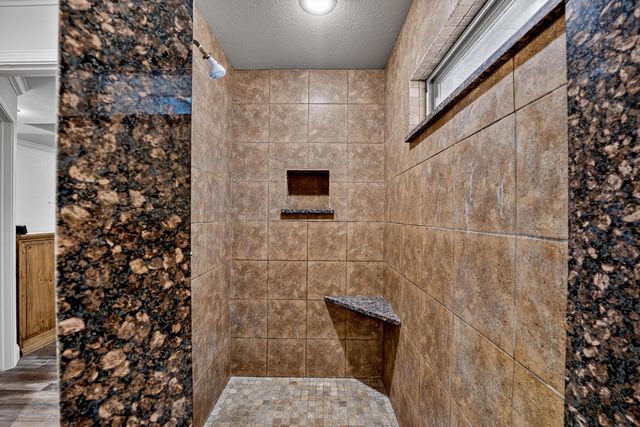 104 S Vine Street, Claude, TX 79019