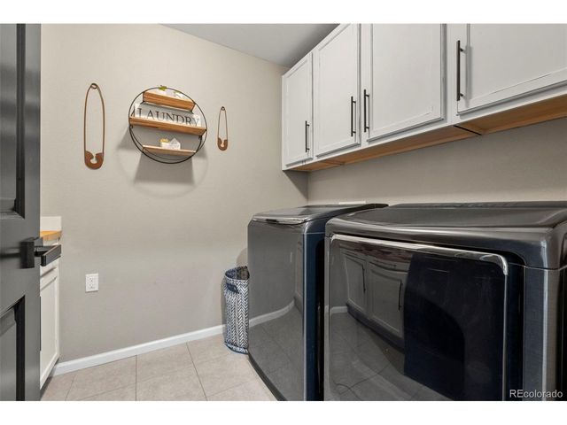 25526 E Maple Ave, Aurora, CO 80018