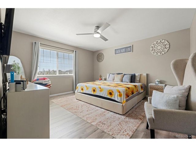 25526 E Maple Ave, Aurora, CO 80018