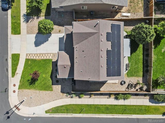 25526 E Maple Ave, Aurora, CO 80018