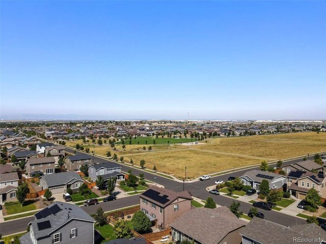 25526 E Maple Ave, Aurora, CO 80018