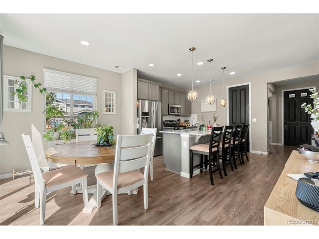 25526 E Maple Ave, Aurora, CO 80018