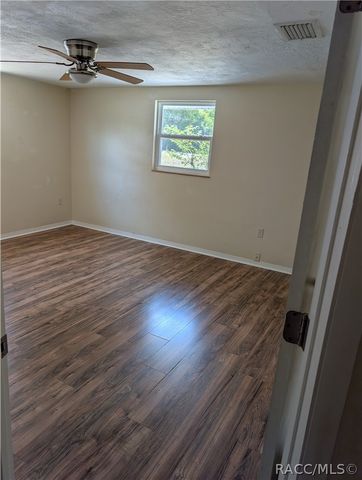 3585 W HILLTOP Lane, Dunnellon, FL 34433