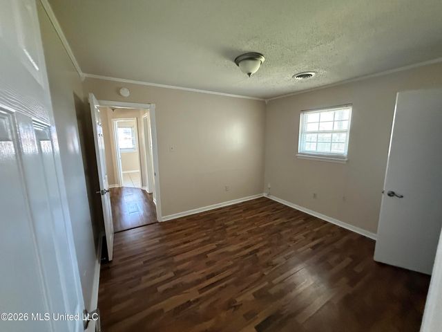 405 Mcguire Circle, Gulfport, MS 39507