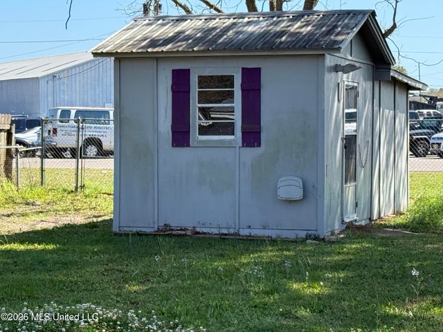 405 Mcguire Circle, Gulfport, MS 39507