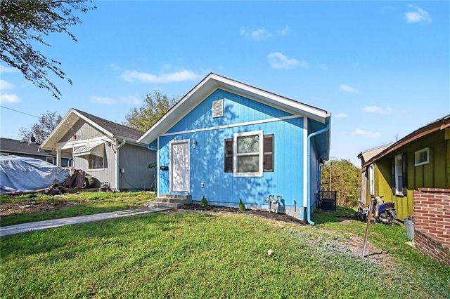 2306 N Hallock Street, Kansas City, KS 66101