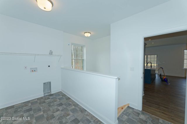 29 Tamarack Street, Ballston, NY 12019