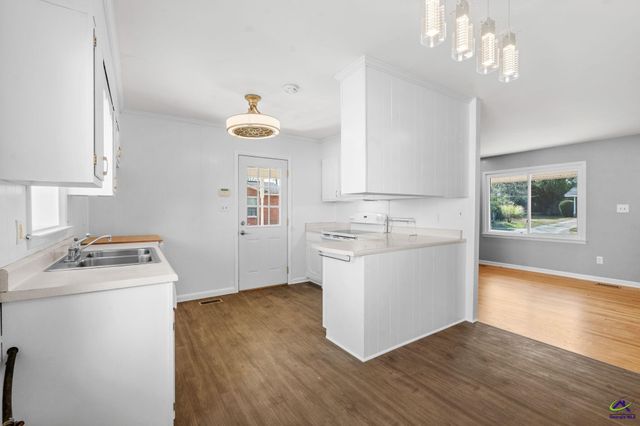 213 Self Street, Warner Robins, GA 31088