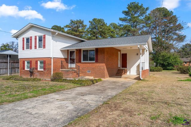 213 Self Street, Warner Robins, GA 31088