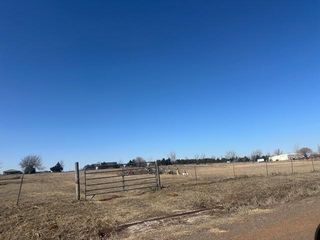 N Regan Road, Mustang, OK 73064