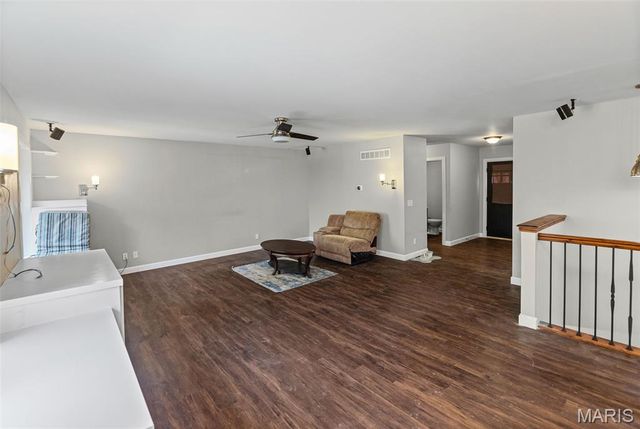 12 Summer Court, O'fallon, MO 63366