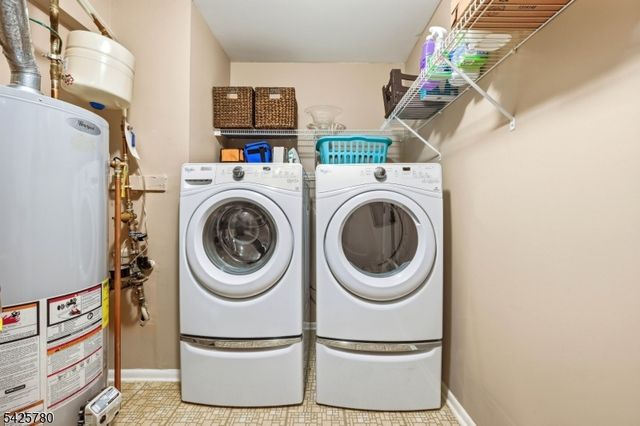 40 Loch Ln, Roxbury Twp., NJ 07852