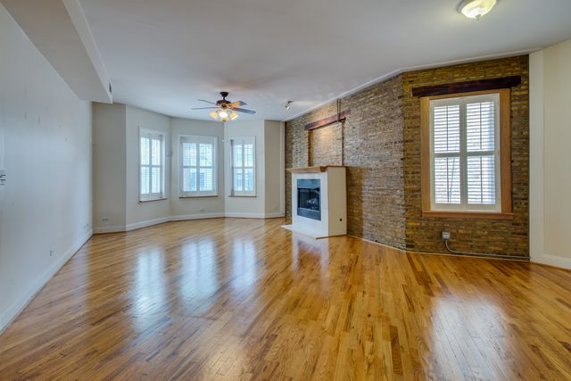 5207 S BLACKSTONE Avenue 1N, Chicago, IL 60615