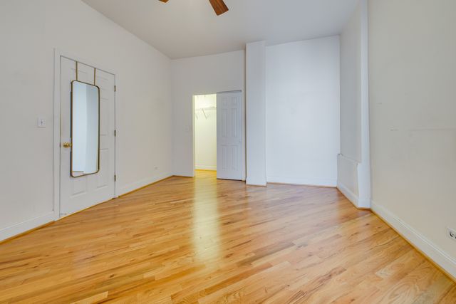 5207 S BLACKSTONE Avenue 1N, Chicago, IL 60615