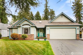 2215 Holiday Place NW, Bremerton, WA 98312