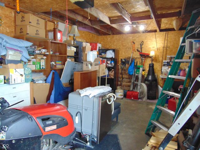 1121 S Meridian Street, Lebanon, IN 46052