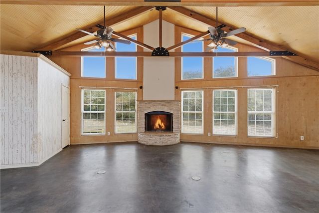 1615 Mooney Lane, Ingleside, TX 78362