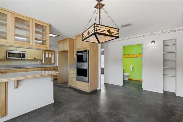 1615 Mooney Lane, Ingleside, TX 78362