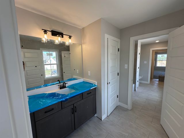 5295 BUTTERCUP LN, Lakeland, TN 38002