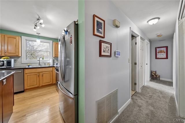 6234 Wynmoor Drive, Cicero, NY 13039