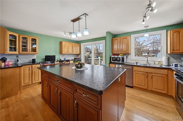 6234 Wynmoor Drive, Cicero, NY 13039