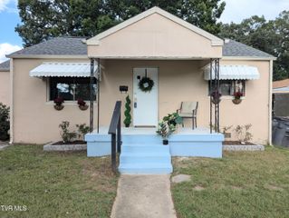 1825 Kenwood Road, Kingsport, TN 37664