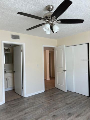 2176 WINCHESTER ROAD N 2, St Petersburg, FL 33710