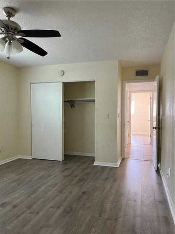2176 WINCHESTER ROAD N 2, St Petersburg, FL 33710
