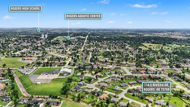 714 Riviera Drive, Rogers, AR 72758