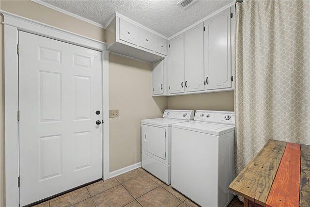 714 Riviera Drive, Rogers, AR 72758
