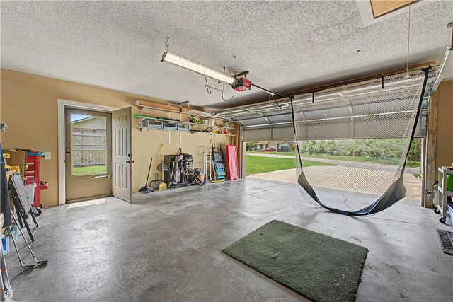 714 Riviera Drive, Rogers, AR 72758