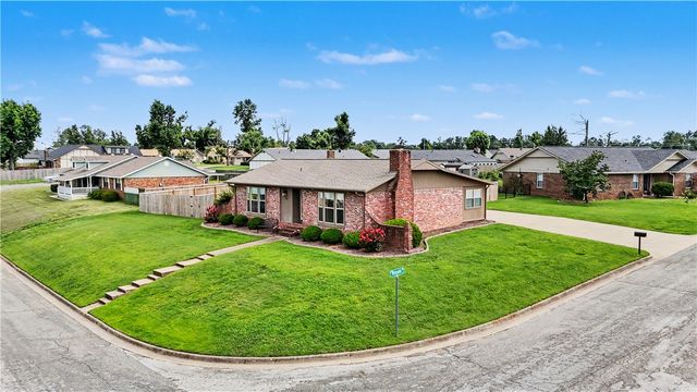 714 Riviera Drive, Rogers, AR 72758
