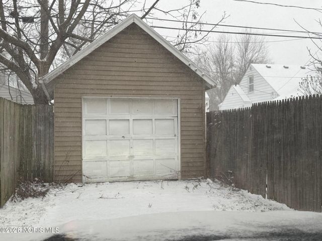 4121 Kingsbury Avenue, Toledo, OH 43612
