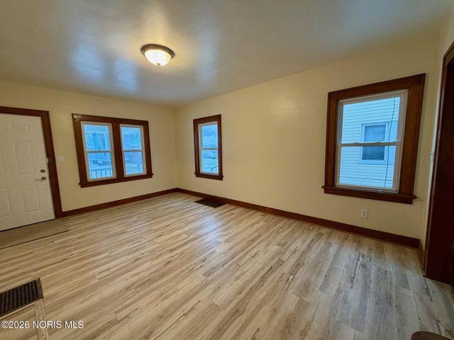 4121 Kingsbury Avenue, Toledo, OH 43612