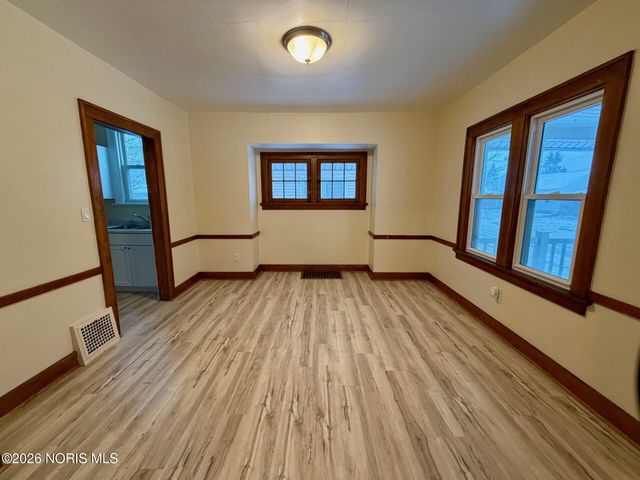 4121 Kingsbury Avenue, Toledo, OH 43612