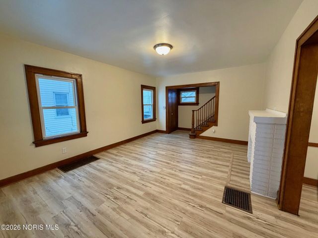 4121 Kingsbury Avenue, Toledo, OH 43612