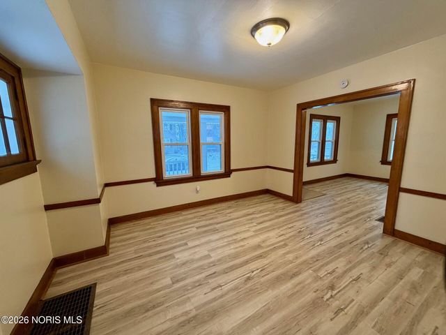 4121 Kingsbury Avenue, Toledo, OH 43612