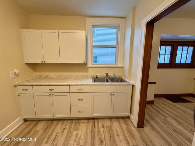 4121 Kingsbury Avenue, Toledo, OH 43612