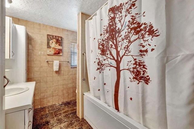 7187 Thompson Road, Boynton Beach, FL 33426