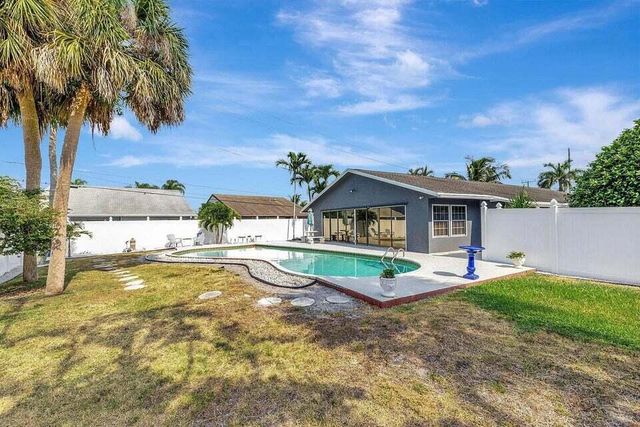 7187 Thompson Road, Boynton Beach, FL 33426