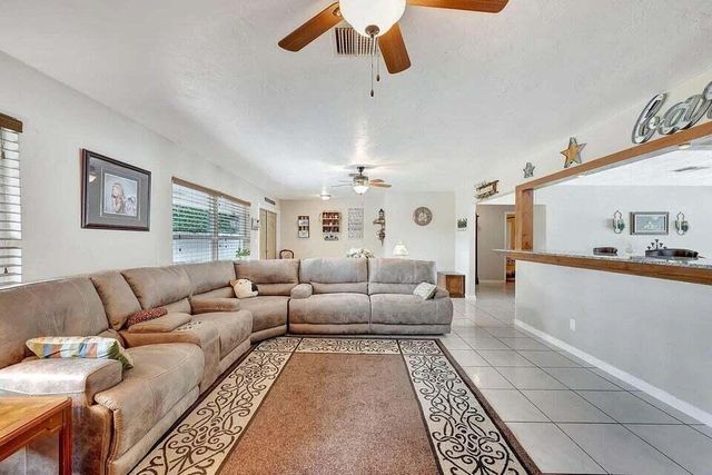 7187 Thompson Road, Boynton Beach, FL 33426