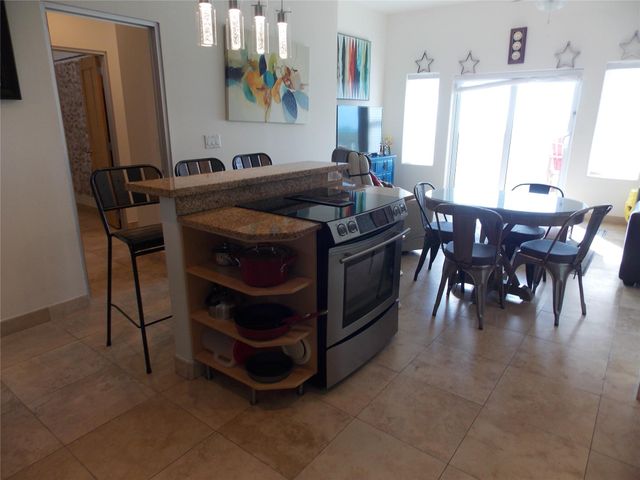 9420 Seawall Boulevard 805, Galveston, TX 77554