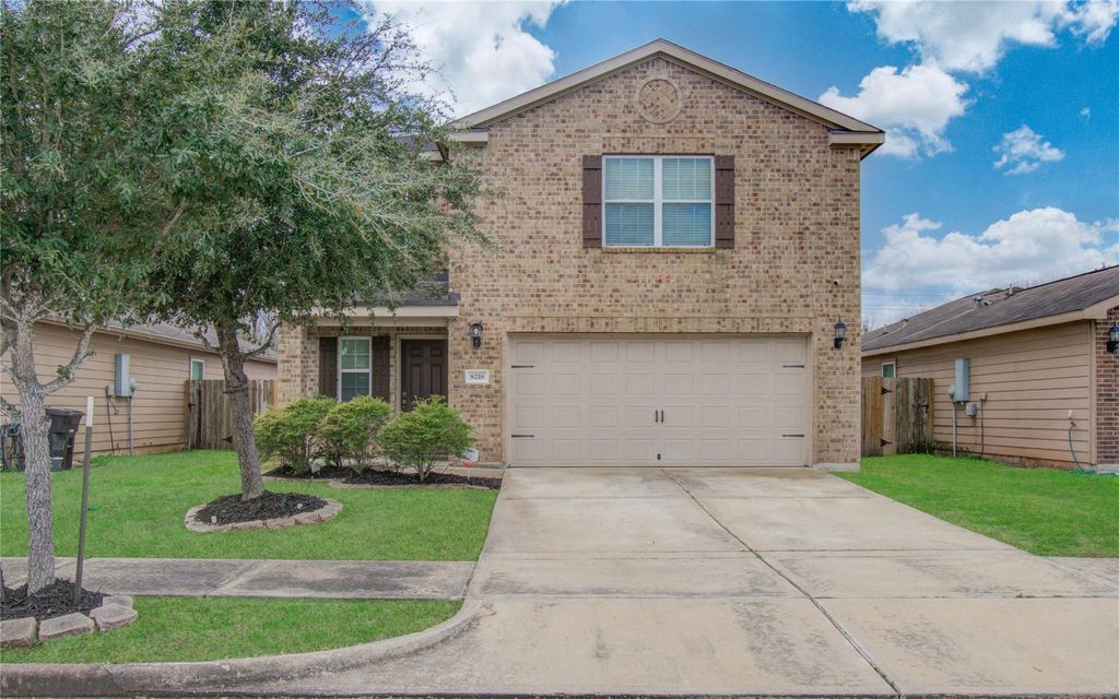 8218 Hall View Drive, Houston, TX 77075